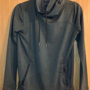 Sweatshirt w zipper pockets & loose turtleneck